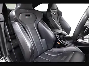 Used 2019 BMW M4 Competition Black - Interior and Exterior details 10