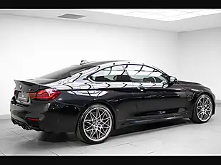 Used 2019 BMW M4 Competition Black - Interior and Exterior details 4