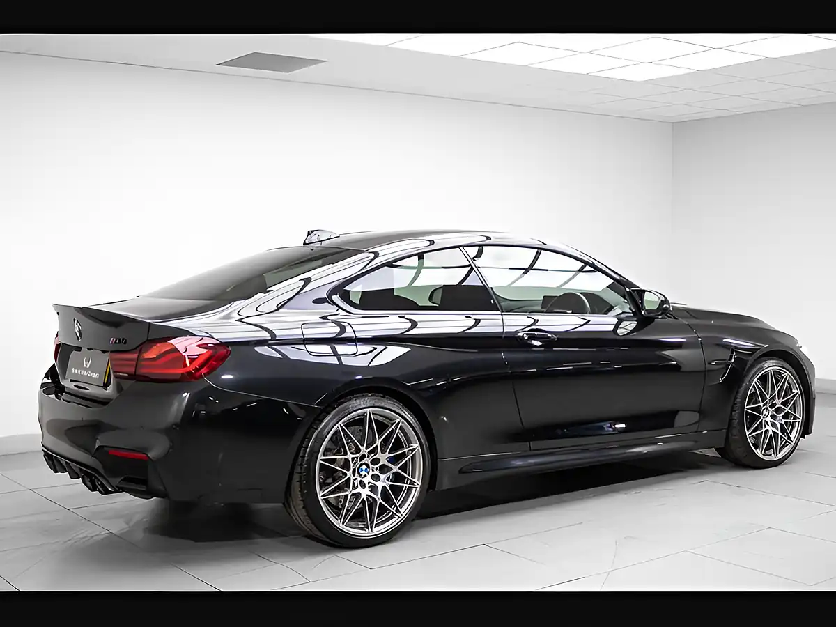 Used 2019 BMW M4 Competition Black - Interior and Exterior details 4