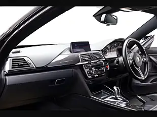 Used 2019 BMW M4 Competition Black - Interior and Exterior details 8