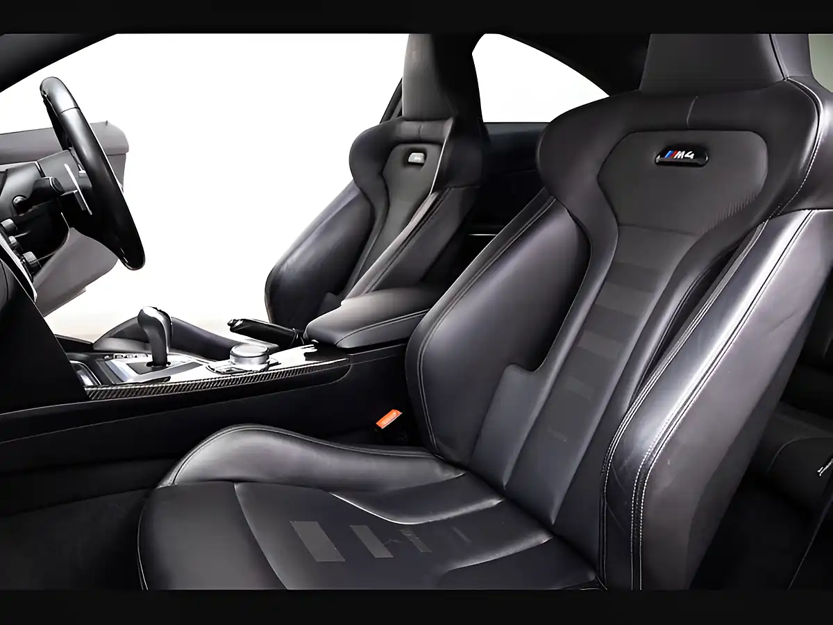 Used 2019 BMW M4 Competition Black - Interior and Exterior details 9