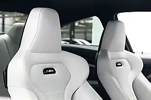 Used 2019 BMW M4 Competition Blue - Interior and Exterior details 14