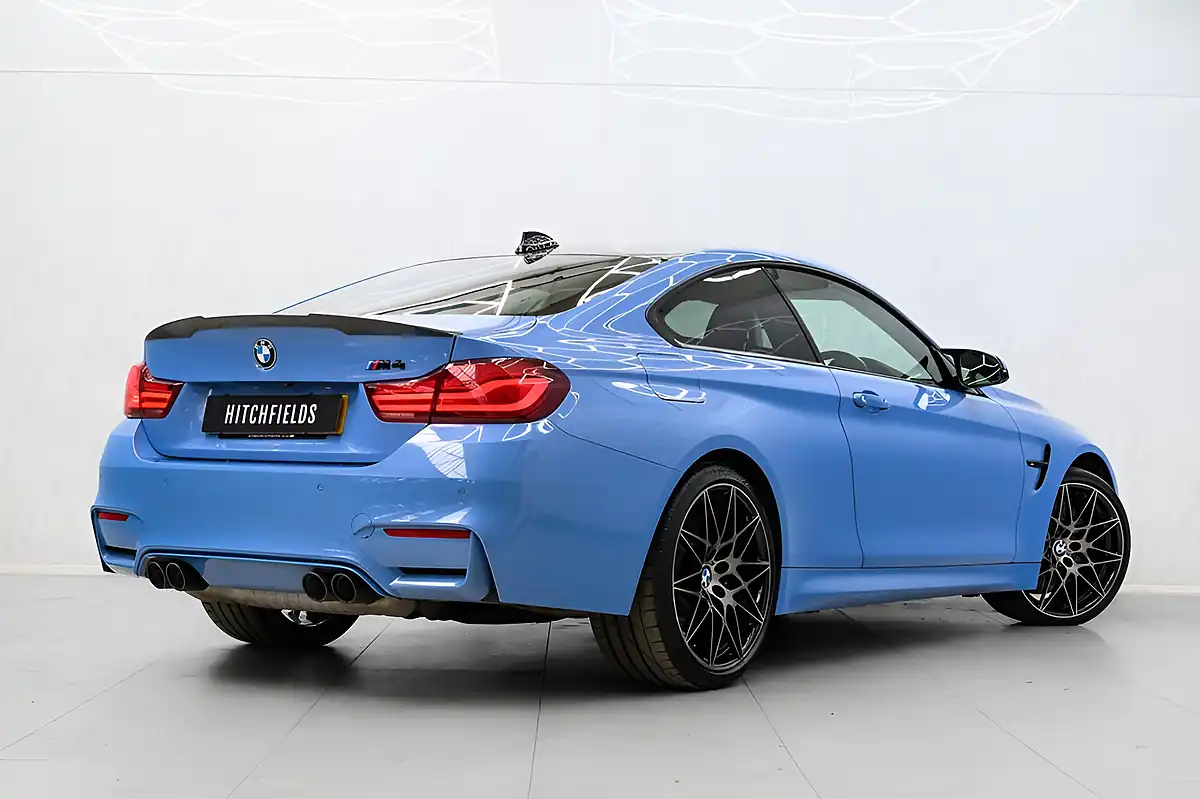 Used 2019 BMW M4 Competition Blue - Interior and Exterior details 7