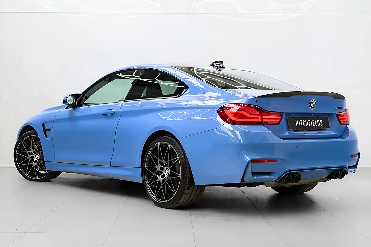 Used 2019 BMW M4 Competition Blue - Interior and Exterior details 9