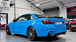 Used 2019 BMW M4 Competition Blue - Interior and Exterior details 9