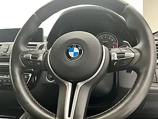 Used 2019 BMW M4 Competition Mineral White - Interior and Exterior details 11