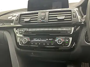 Used 2019 BMW M4 Competition Mineral White - Interior and Exterior details 15