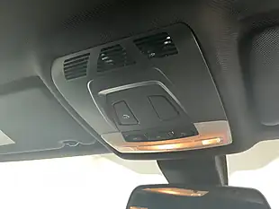 Used 2019 BMW M4 Competition Mineral White - Interior and Exterior details 20