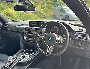 Used 2019 BMW M4 Competition Mineral White - Interior and Exterior details 11