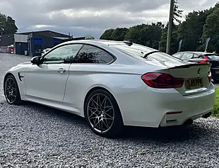 Used 2019 BMW M4 Competition Mineral White - Interior and Exterior details 3