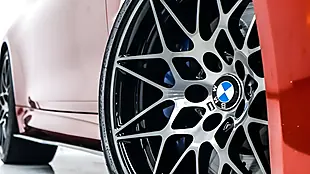 Used 2019 BMW M4 Competition Orange - Interior and Exterior details 8