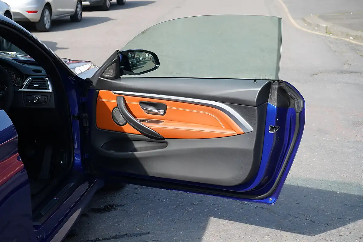Used 2019 BMW M4 Competition San Marino Blue - Interior and Exterior details 13