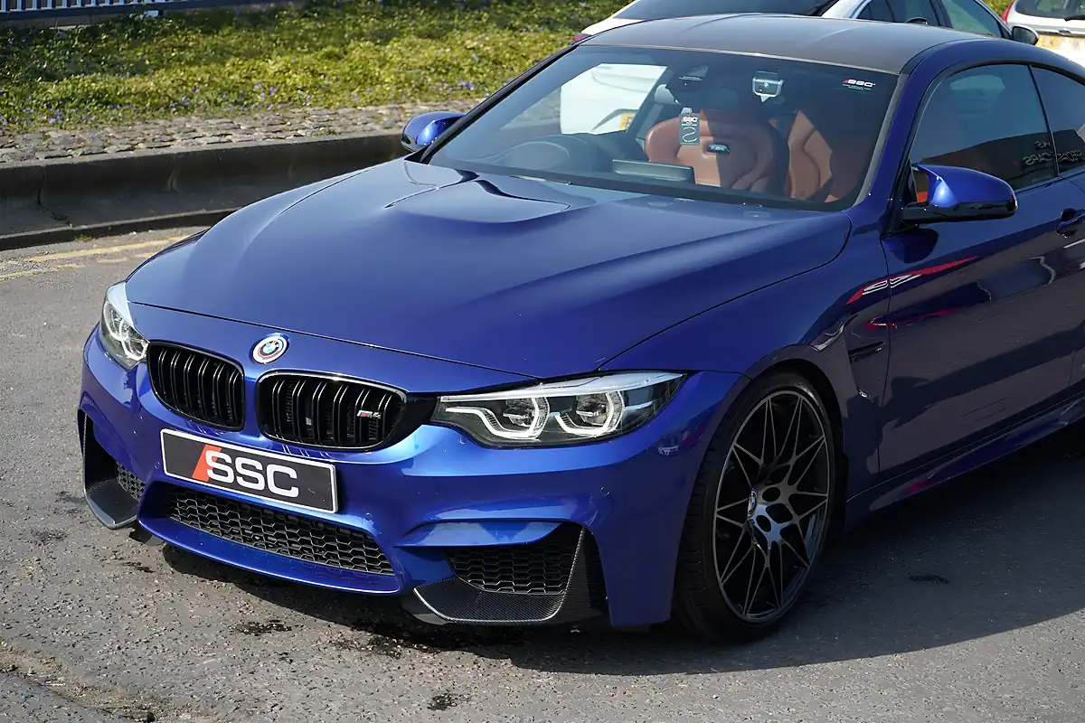 Used 2019 BMW M4 Competition San Marino Blue - Interior and Exterior details 7