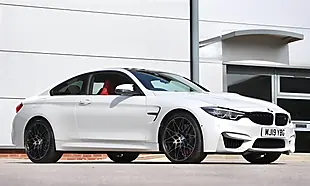 Used 2019 BMW M4 Competition White - Interior and Exterior details 14