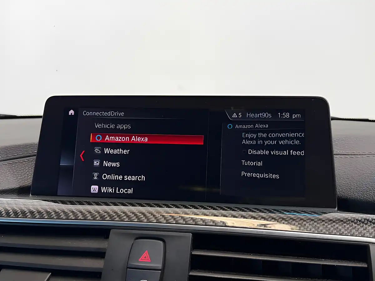 Used 2019 BMW M4 Competition White - Interior and Exterior details 16