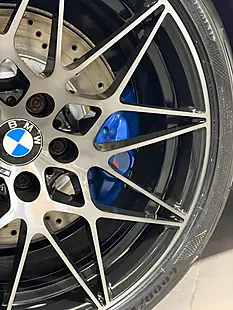 Used 2019 BMW M4 Competition White - Interior and Exterior details 19