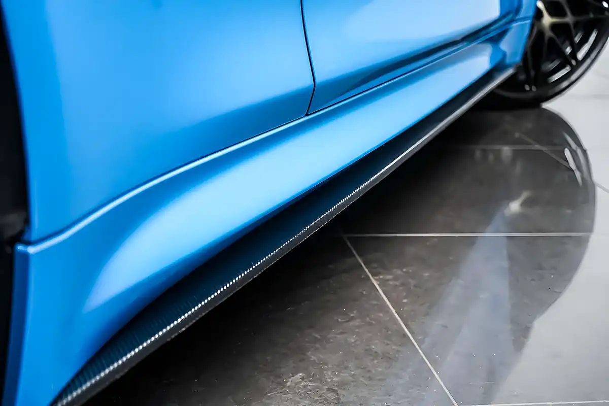 Used 2019 BMW M4 Competition Yas Marina Blue Metallic - Interior and Exterior details 14