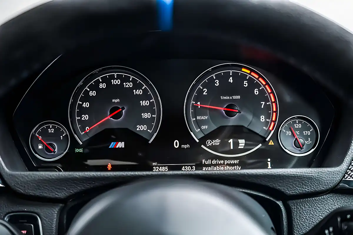 Used 2019 BMW M4 Competition Yas Marina Blue Metallic - Interior and Exterior details 16