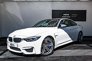 Used 2019 BMW M4 Mineral White - Interior and Exterior details 2