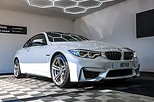 Used 2019 BMW M4 Mineral White - Interior and Exterior details 3