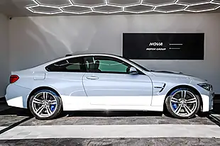 Used 2019 BMW M4 Mineral White - Interior and Exterior details 5