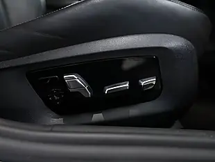 Used 2019 BMW M5 Blue - Interior and Exterior details 10