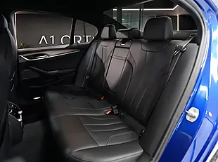 Used 2019 BMW M5 Blue - Interior and Exterior details 11