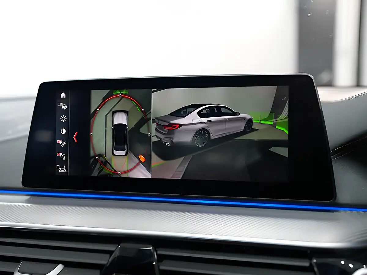 Used 2019 BMW M5 Blue - Interior and Exterior details 19
