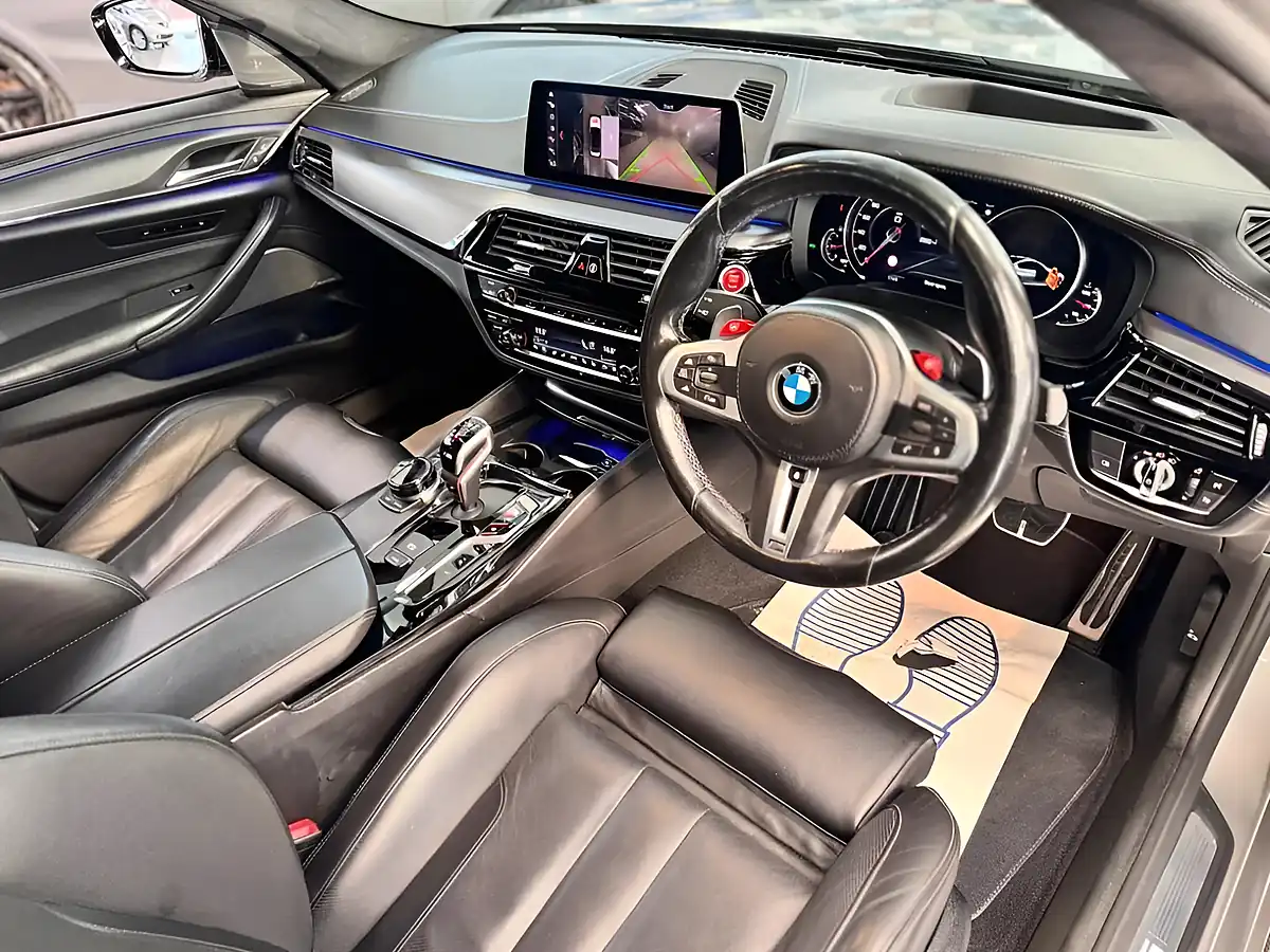 Used 2019 BMW M5 Competition Donington Grey - Interior and Exterior details 3
