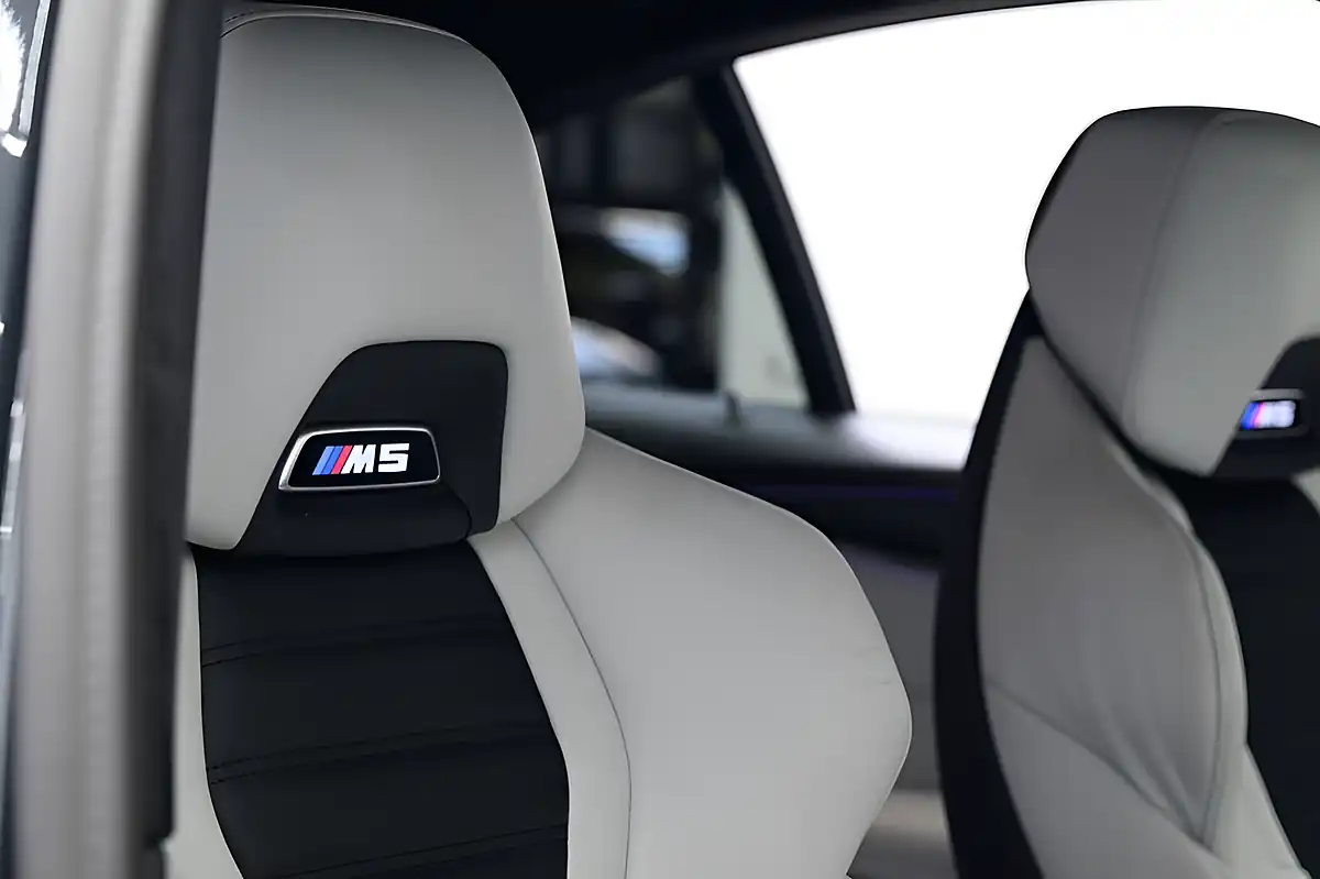 Used 2019 BMW M5 Competition Grey - Interior and Exterior details 12