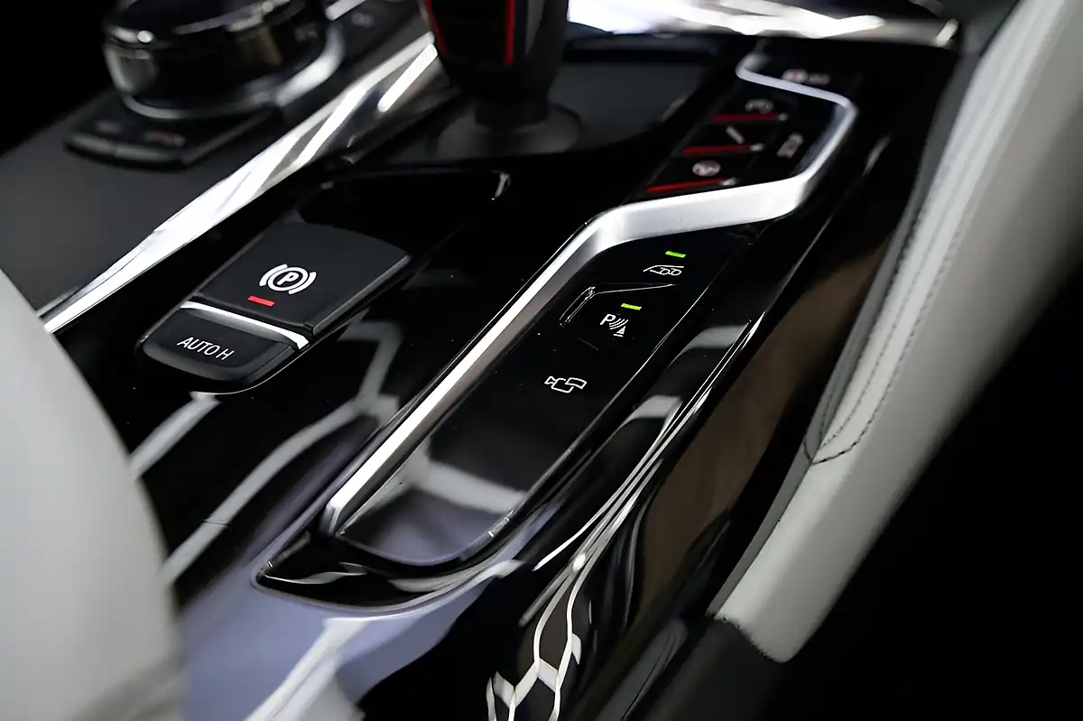 Used 2019 BMW M5 Competition Grey - Interior and Exterior details 18