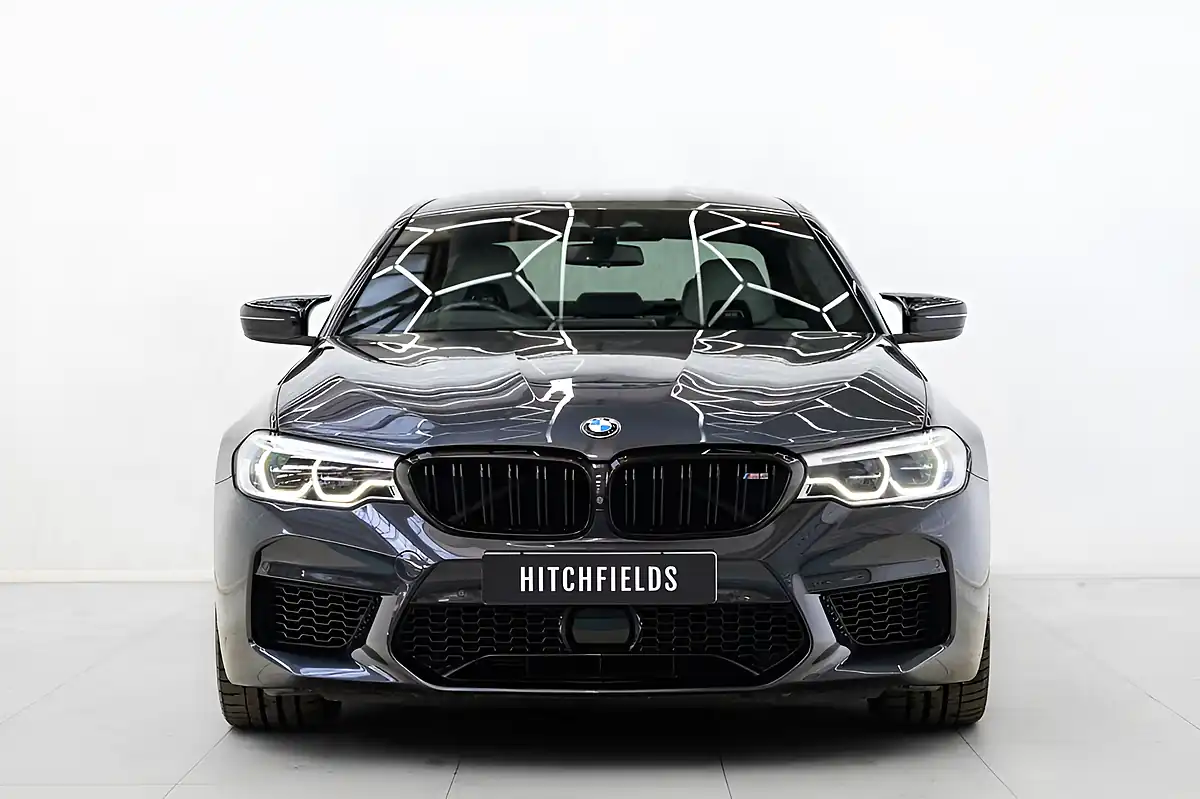 Used 2019 BMW M5 Competition Grey - Interior and Exterior details 4