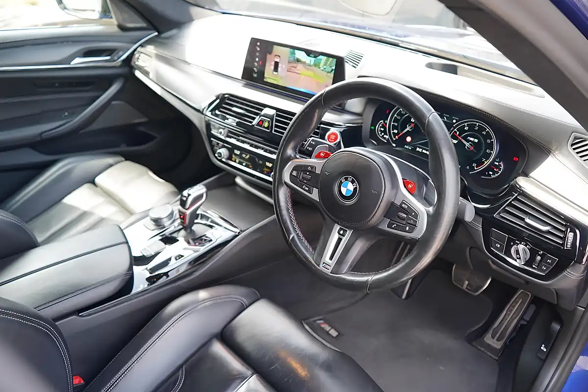 Used 2019 BMW M5 Competition Marina Bay Blue - Interior and Exterior details 14