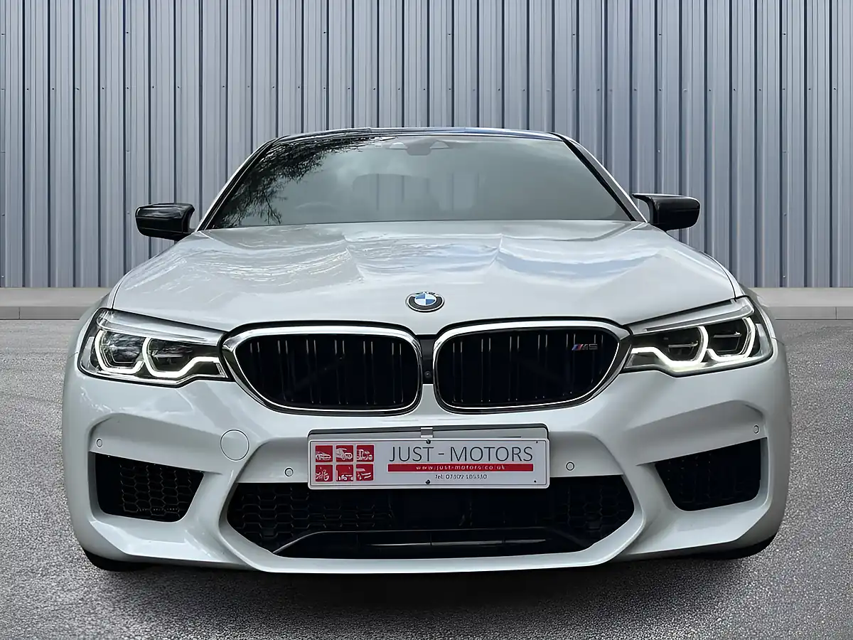 Used 2019 BMW M5 Competition White - Interior and Exterior details 2