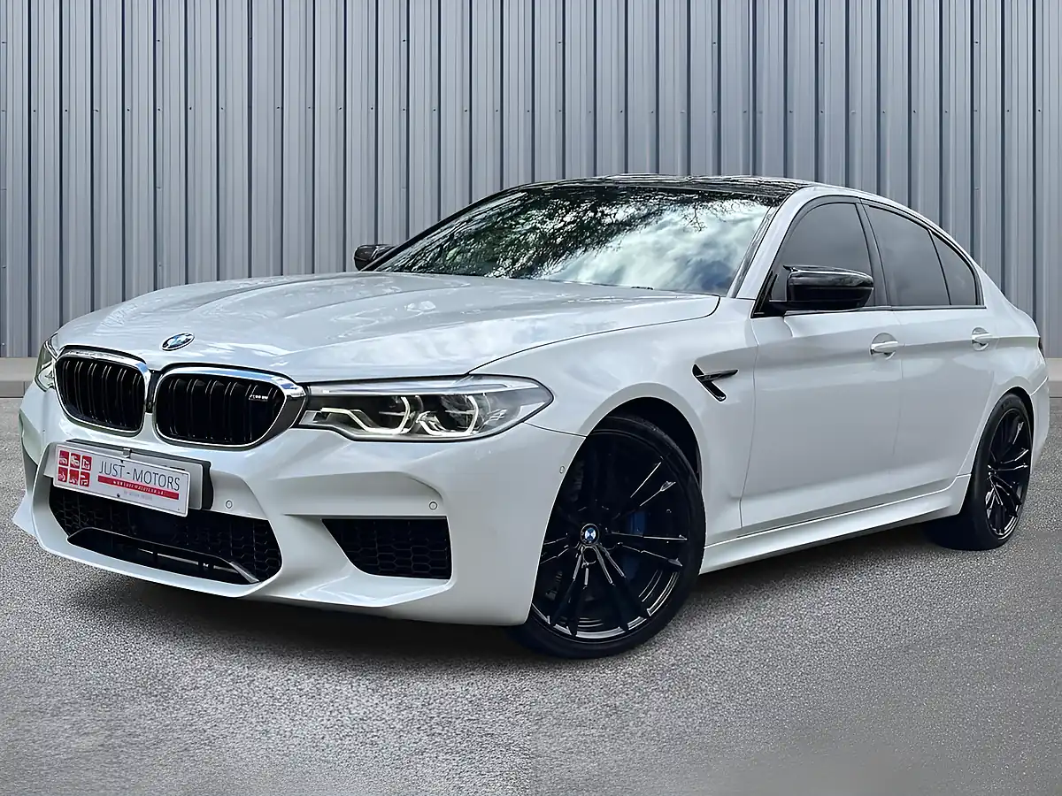 Used 2019 BMW M5 Competition White - Interior and Exterior details 3