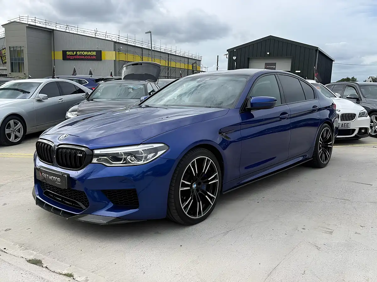 Used 2019 BMW M5 Saloon Blue - Interior and Exterior details 8