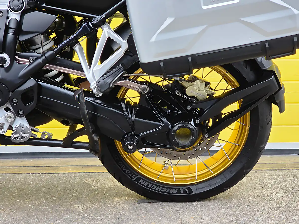 Used 2019 BMW R 1250 GS Rallye Te Multi-Coloured - Interior and Exterior details 16