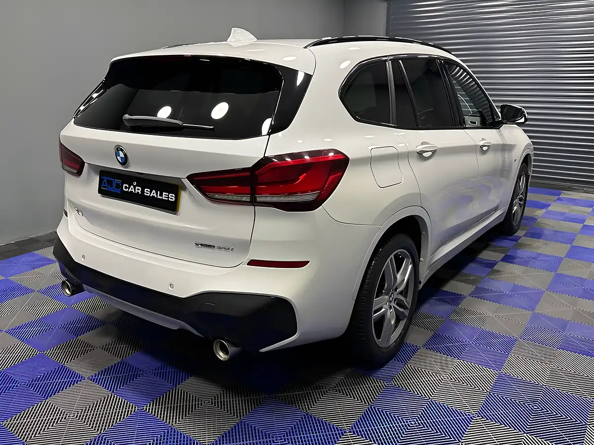 Used 2019 BMW X1 M Sport Mineral White - Interior and Exterior details 10