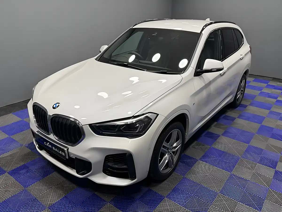 Used 2019 BMW X1 M Sport Mineral White - Interior and Exterior details 16