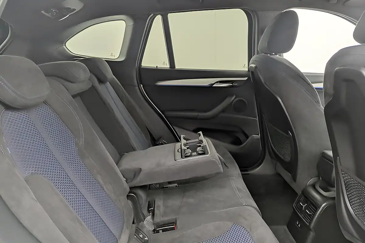 Used 2019 BMW X1 M Sport White - Interior and Exterior details 10