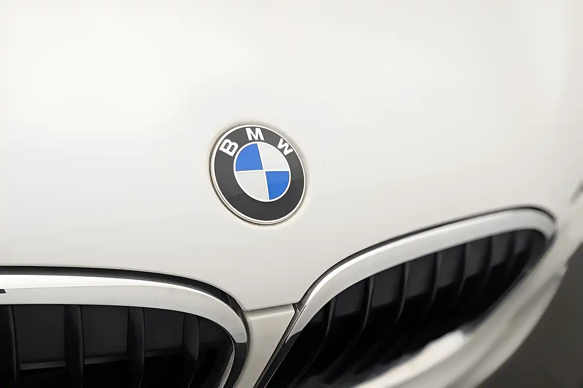 Used 2019 BMW X1 M Sport White - Interior and Exterior details 17