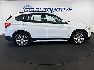 Used 2019 BMW X1 S-Drive Sport Alpine White - Interior and Exterior details 7