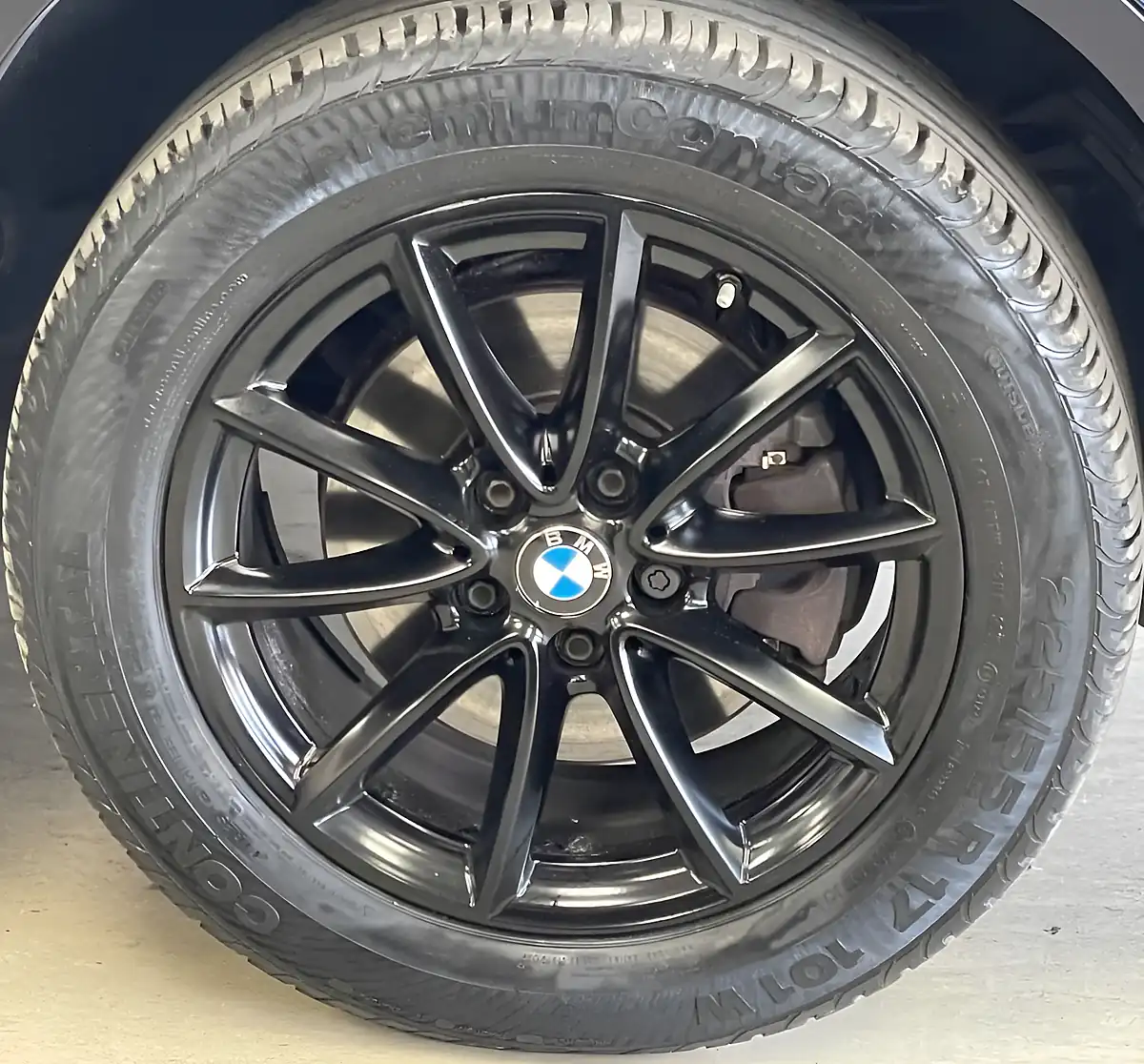 Used 2019 BMW X1 Se Mediterranean Blue - Interior and Exterior details 10