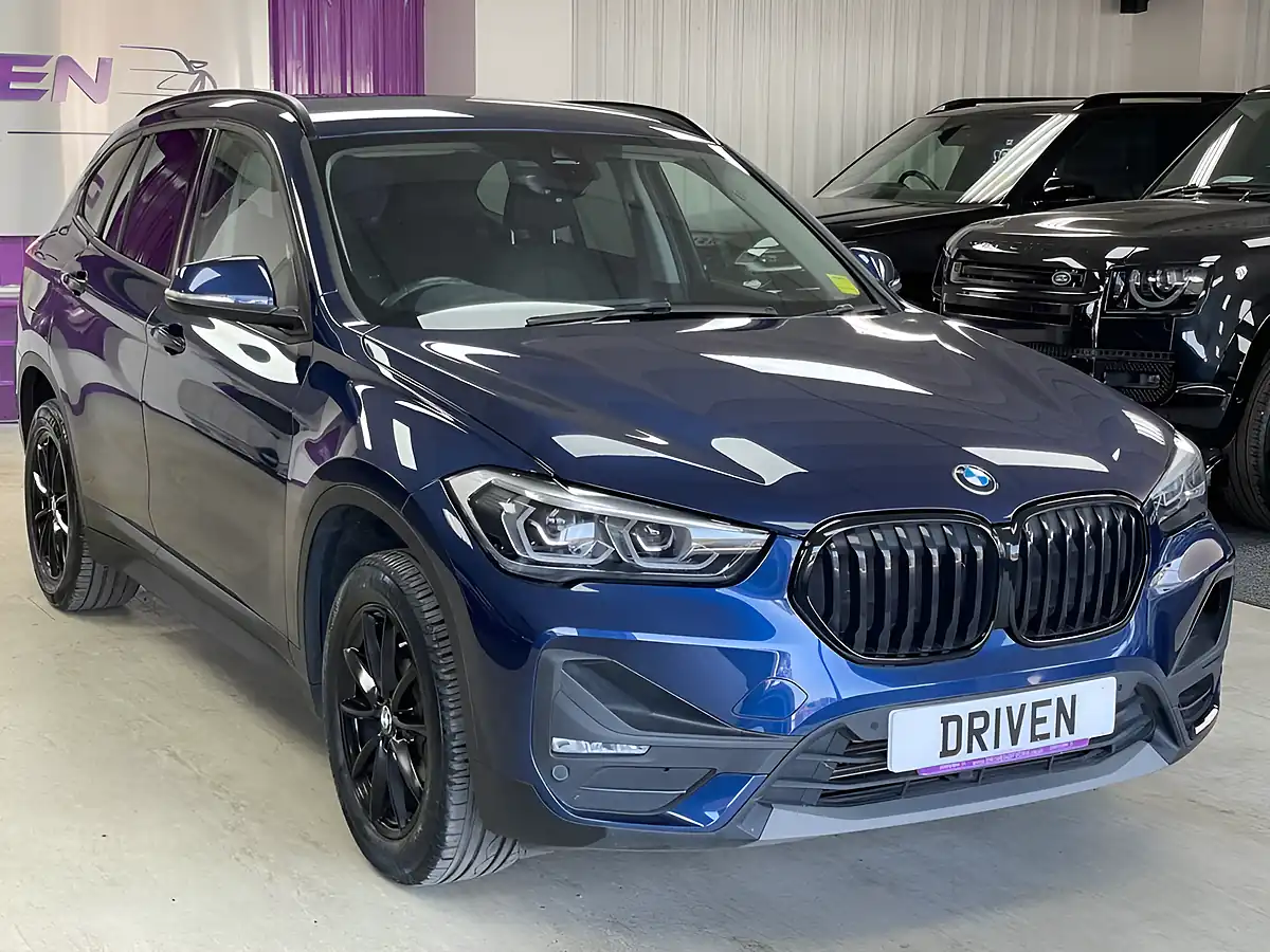 Used 2019 BMW X1 Se Mediterranean Blue - Interior and Exterior details 4