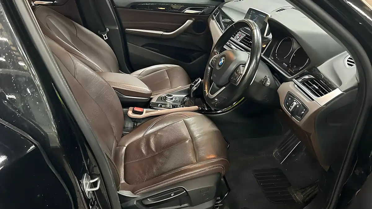 Used 2019 BMW X1 Xline Black - Interior and Exterior details 9