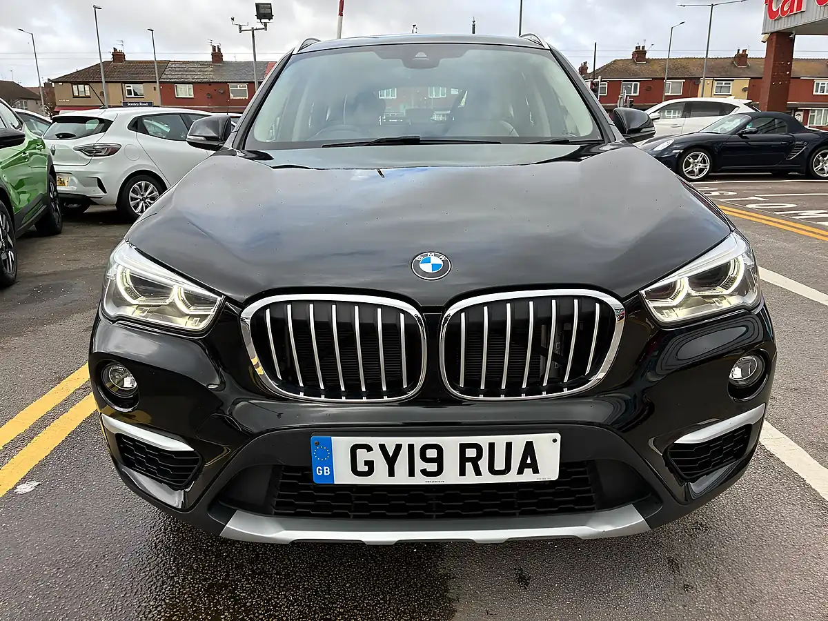 Used 2019 BMW X1 Xline Black Sapphire Metallic Paint - Interior and Exterior details 10