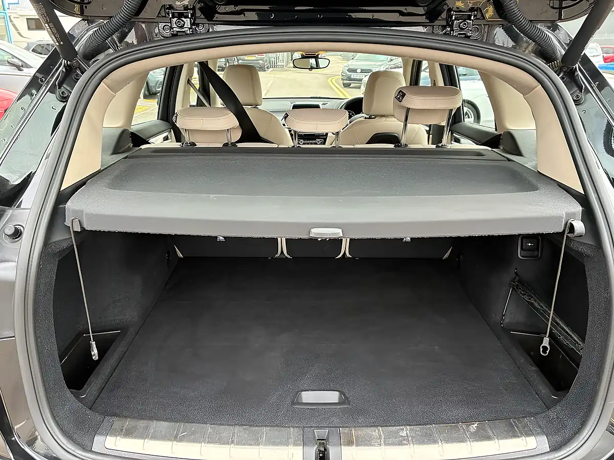 Used 2019 BMW X1 Xline Black Sapphire Metallic Paint - Interior and Exterior details 16