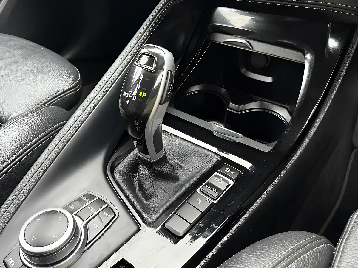Used 2019 BMW X1 Xline White - Interior and Exterior details 15