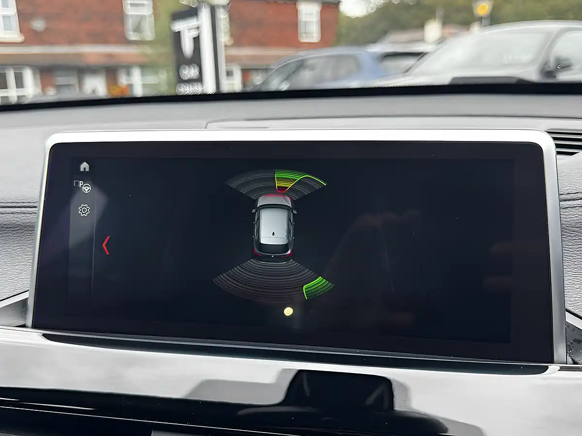 Used 2019 BMW X1 Xline White - Interior and Exterior details 17