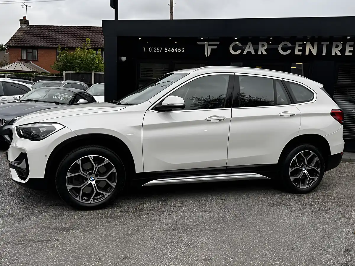 Used 2019 BMW X1 Xline White - Interior and Exterior details 4